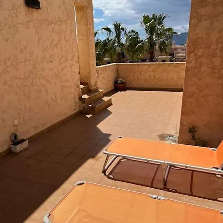 Atico De Lujo En Una De Las Mejores Urbanizaciones De La Zona Apartment *